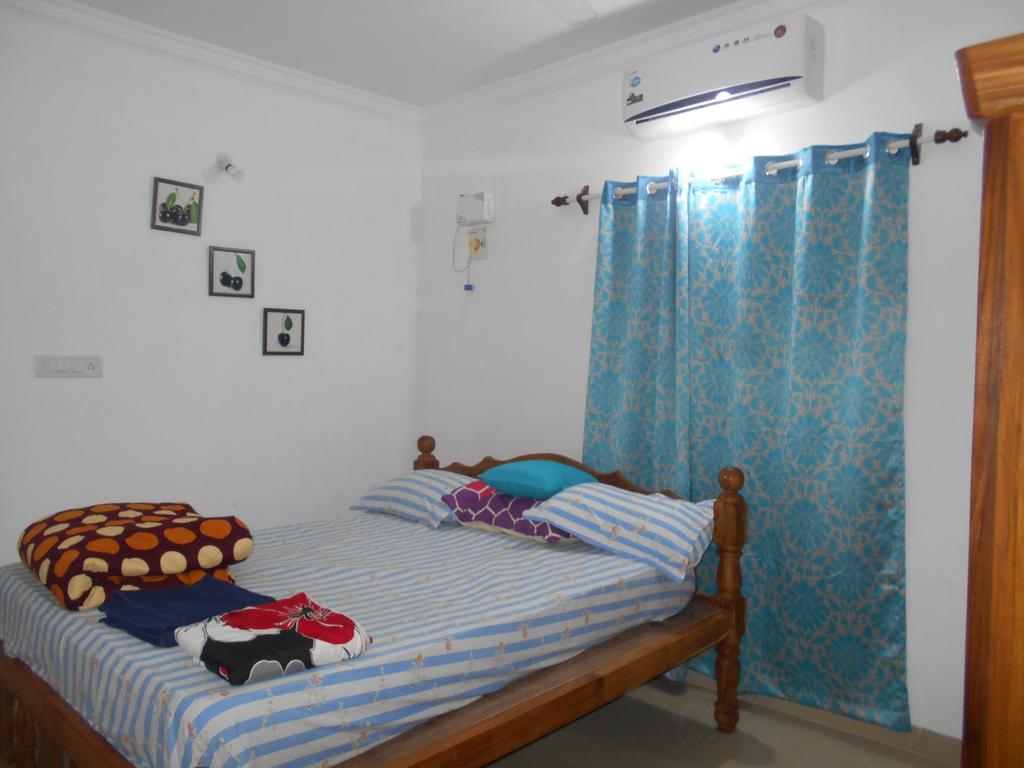 Esha Apartment Calangute Pokoj fotografie